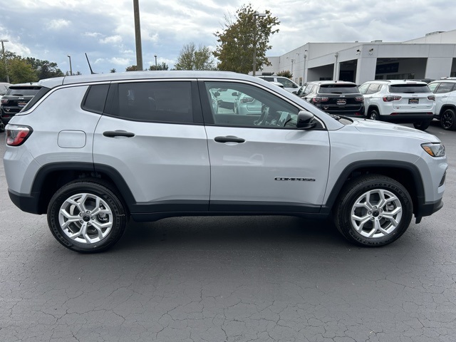 2025 Jeep Compass Sport 4