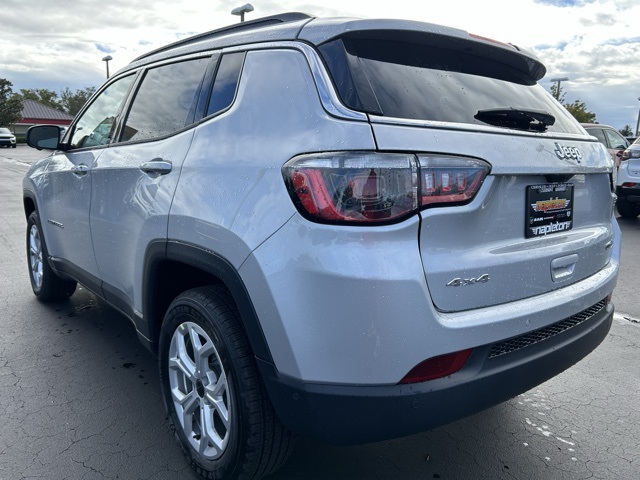 2025 Jeep Compass Latitude 8