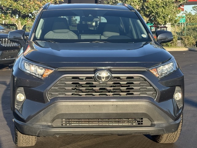 2019 Toyota RAV4 XLE 2