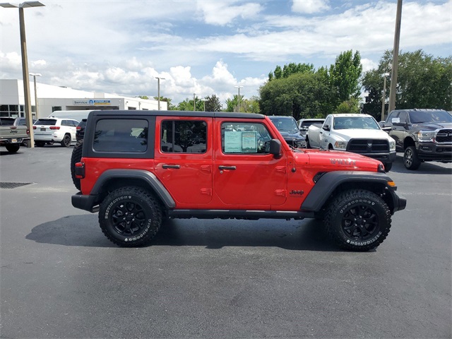 2020 Jeep Wrangler Unlimited Willys 28