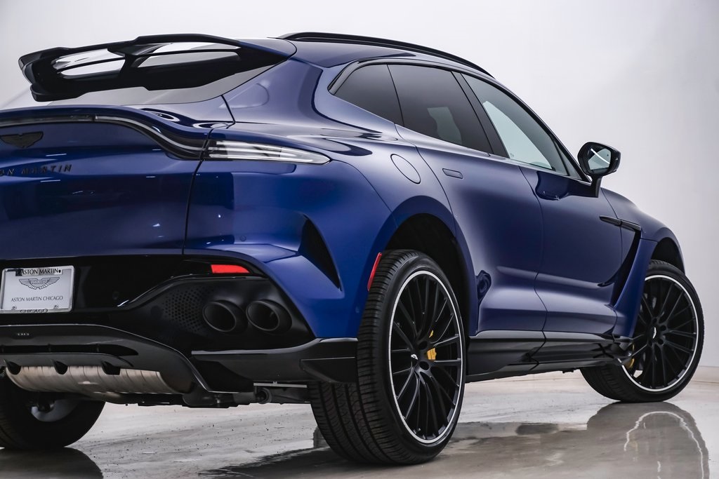 2023 Aston Martin DBX707 Demonstrator 10