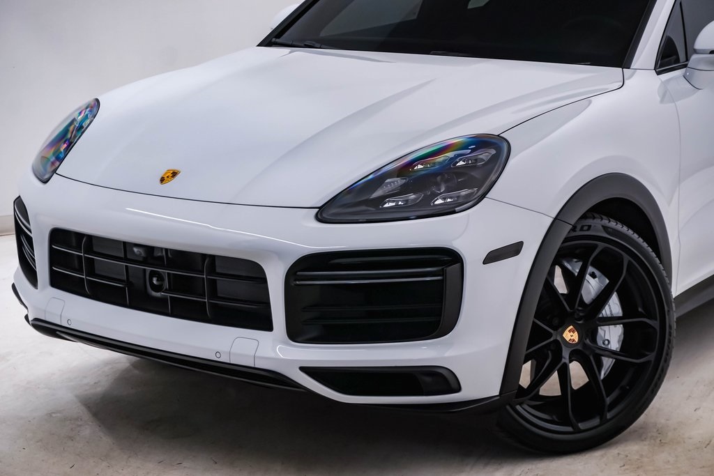 2023 Porsche Cayenne Coupe Turbo 4