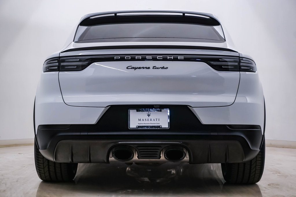 2023 Porsche Cayenne Coupe Turbo 8