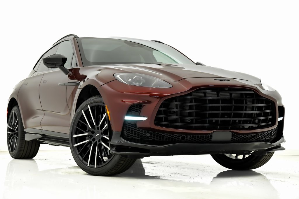 2024 Aston Martin DBX 707 2