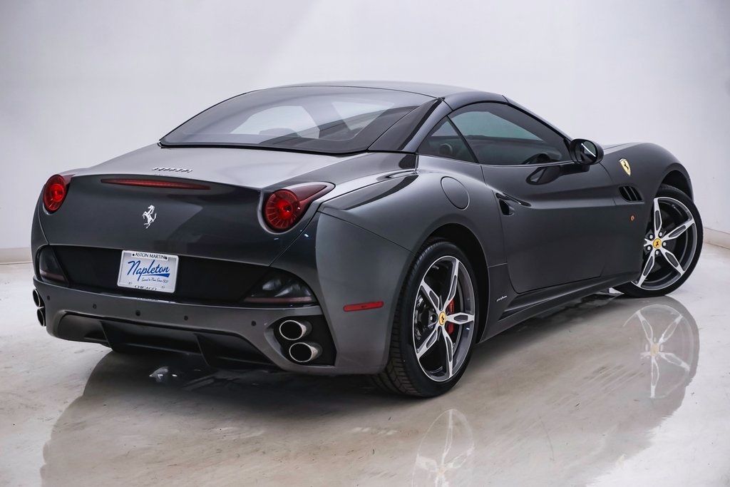 2014 Ferrari California Base 10