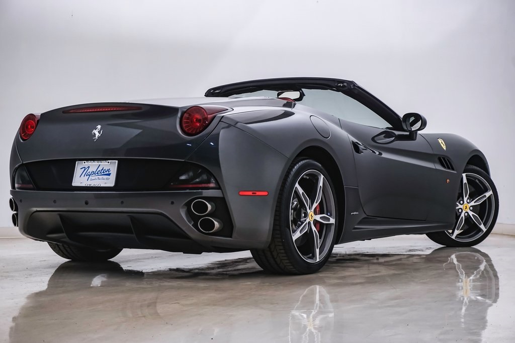 2014 Ferrari California Base 12