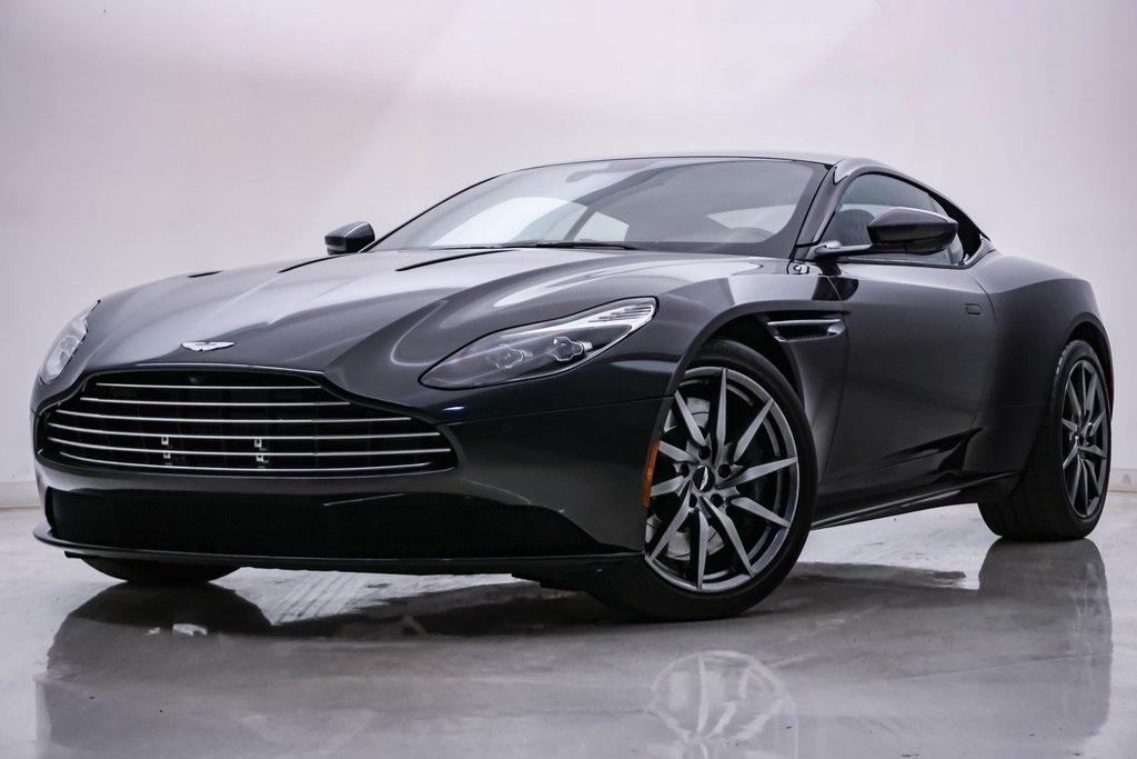 2018 Aston Martin DB11 V12 1