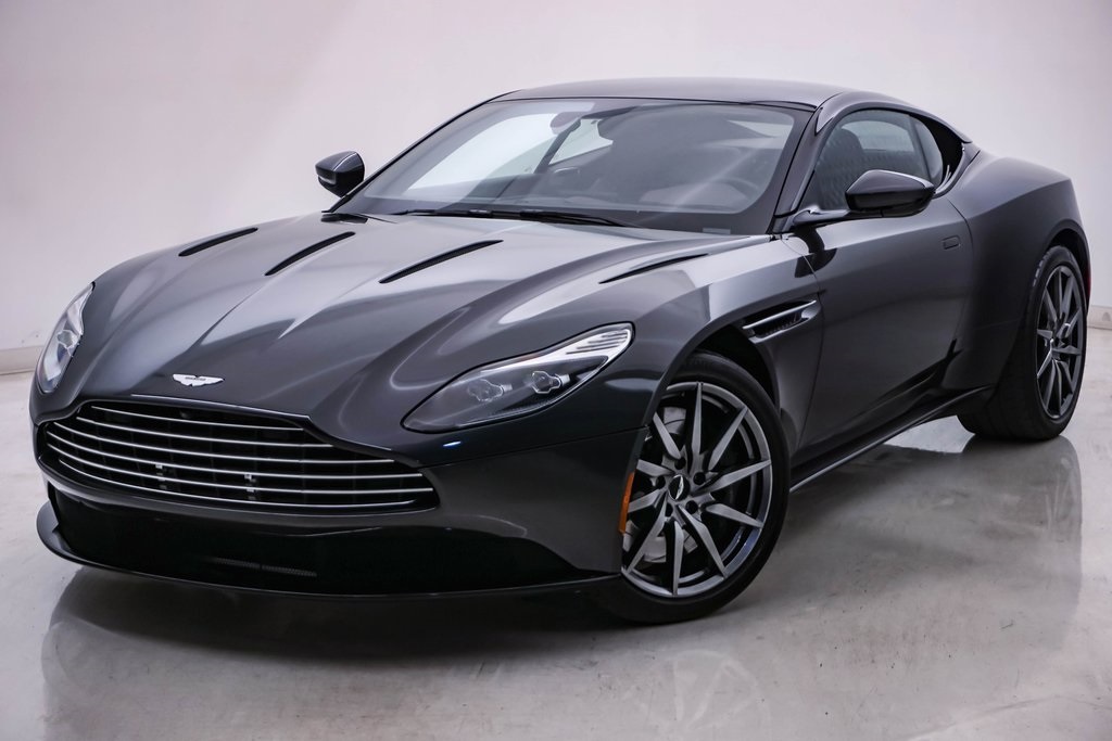 2018 Aston Martin DB11 V12 3