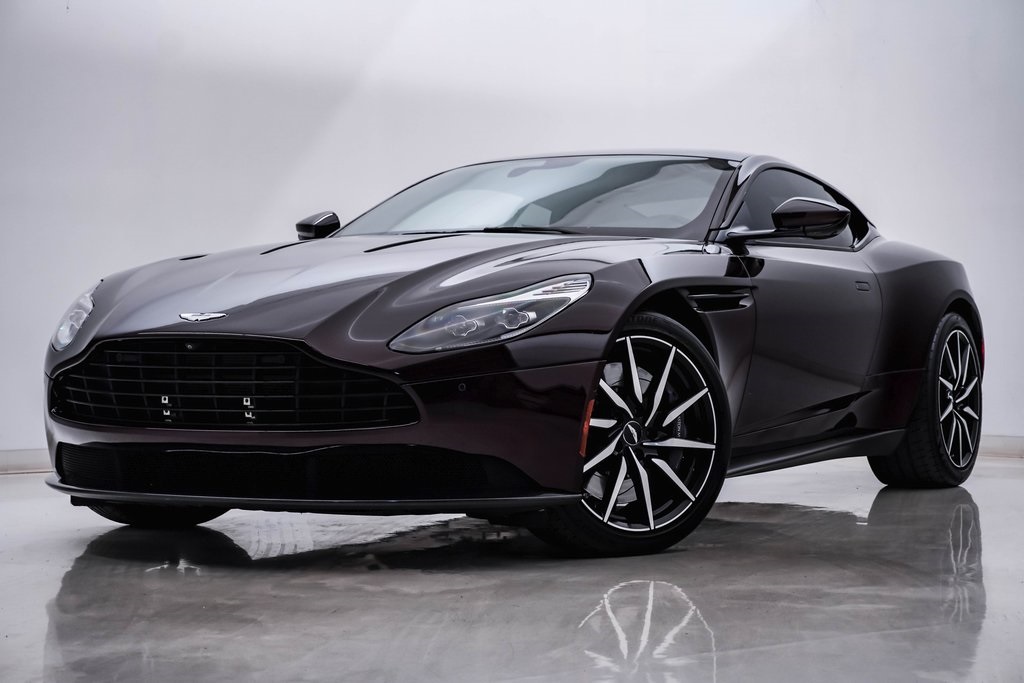 2018 Aston Martin DB11 Coupe 1