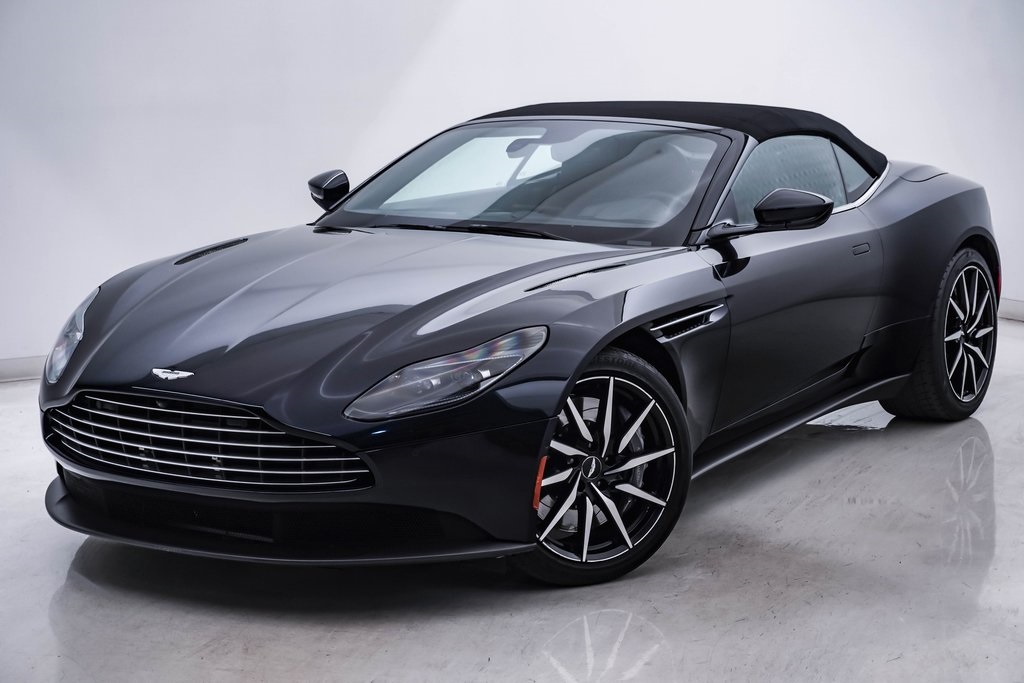 2019 Aston Martin DB11 Volante 5