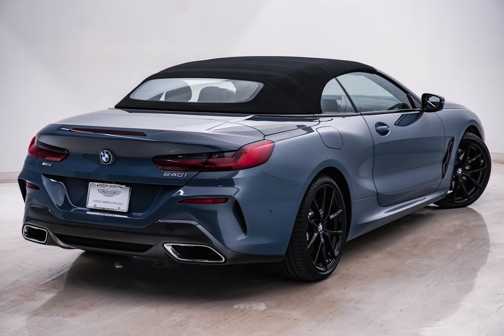 2022 BMW 8 Series 840i 9