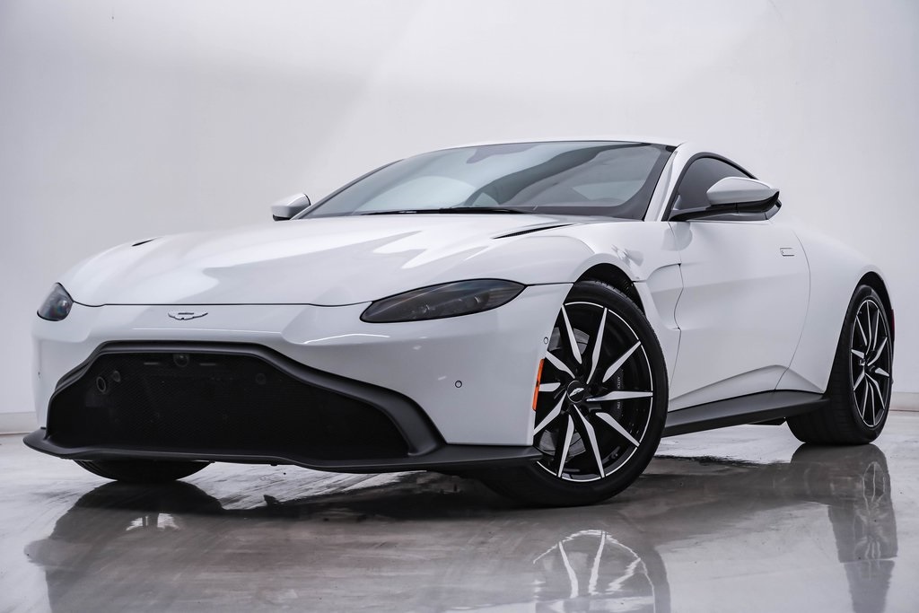 2020 Aston Martin Vantage Base 1