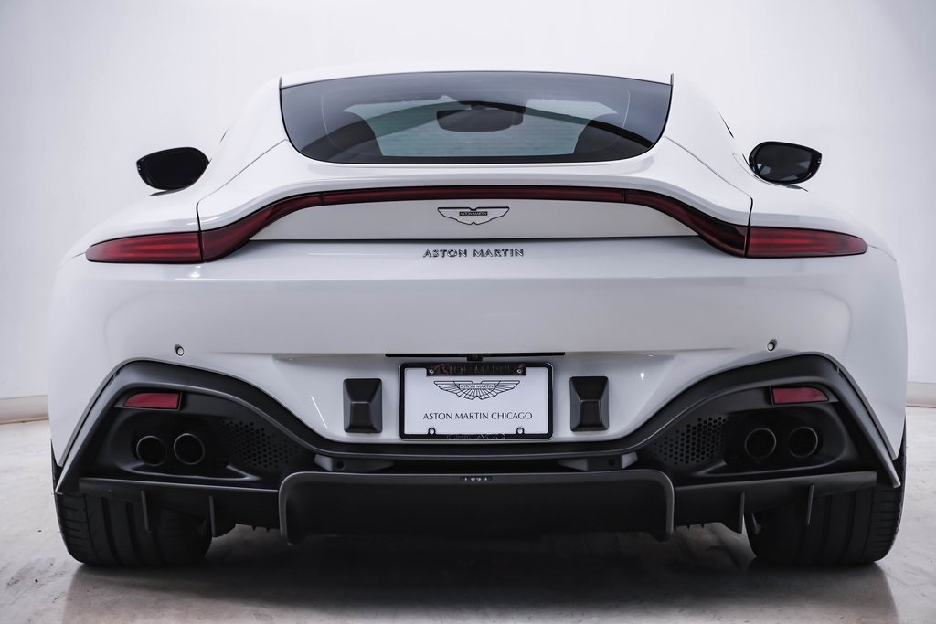 2020 Aston Martin Vantage Base 8