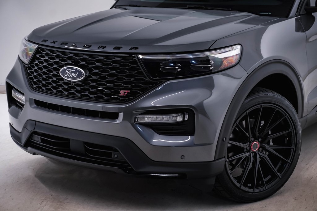 2021 Ford Explorer ST 4