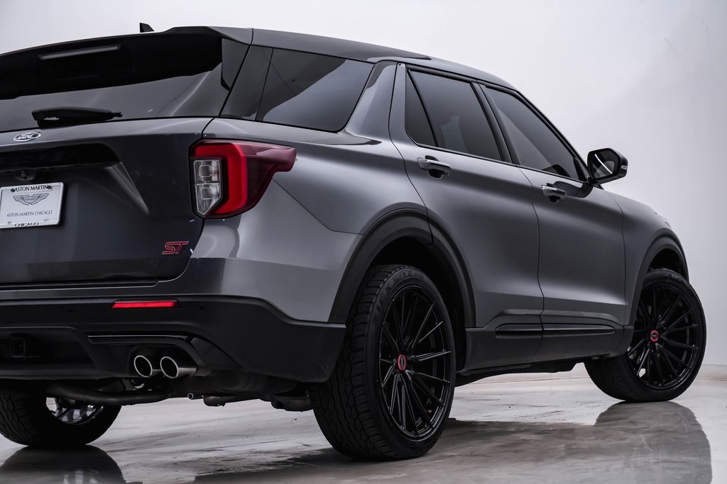 2021 Ford Explorer ST 11