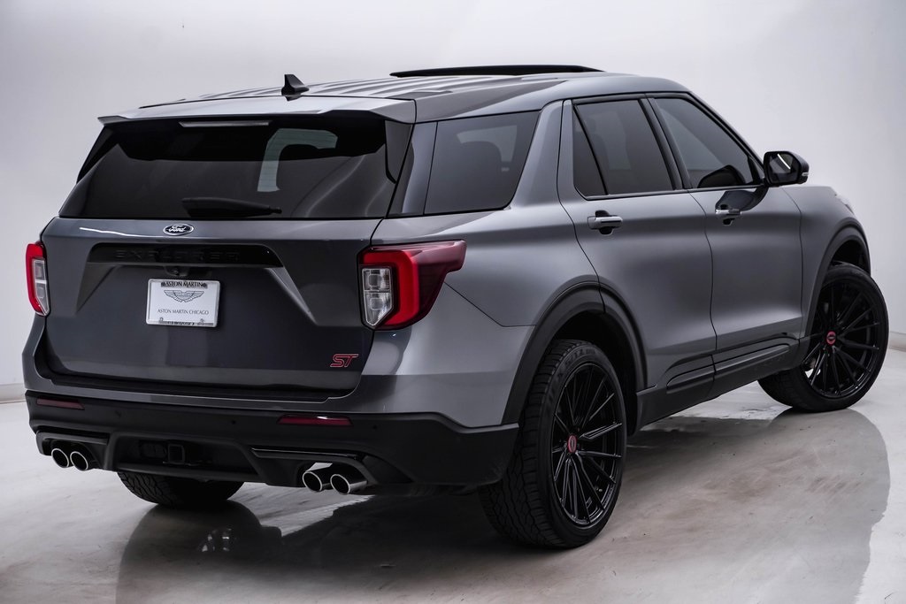 2021 Ford Explorer ST 12