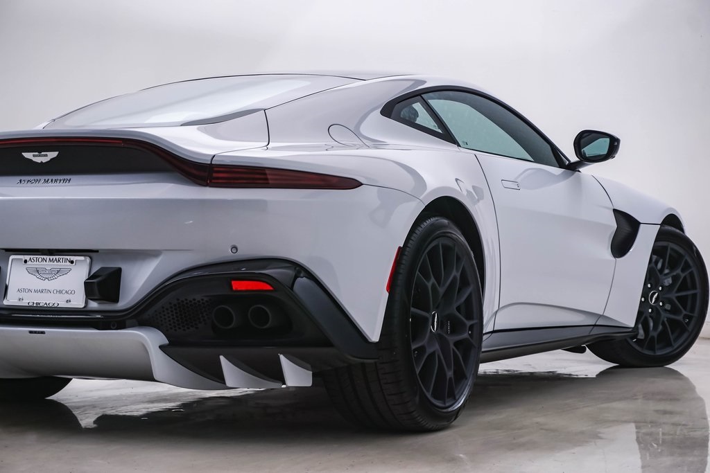 2020 Aston Martin Vantage 7 Speed Manual 10