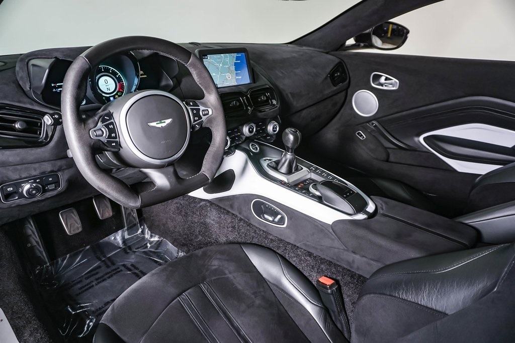 2020 Aston Martin Vantage 7 Speed Manual 22