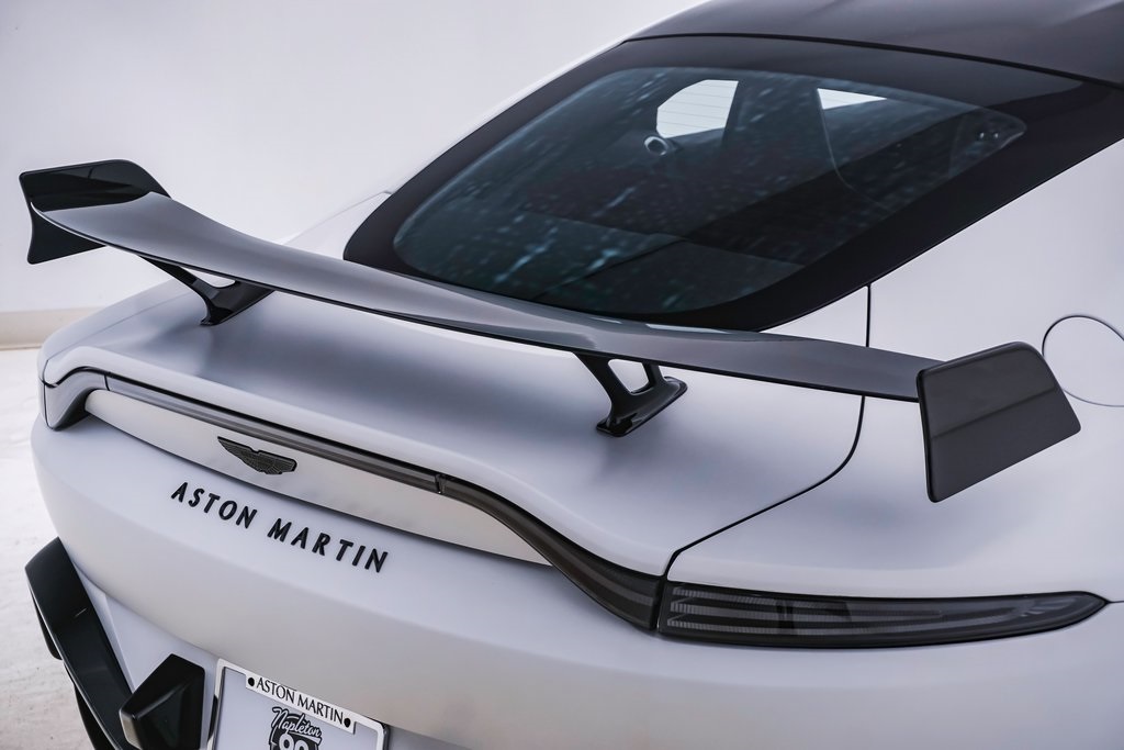 2023 Aston Martin Vantage F1 Edition 13