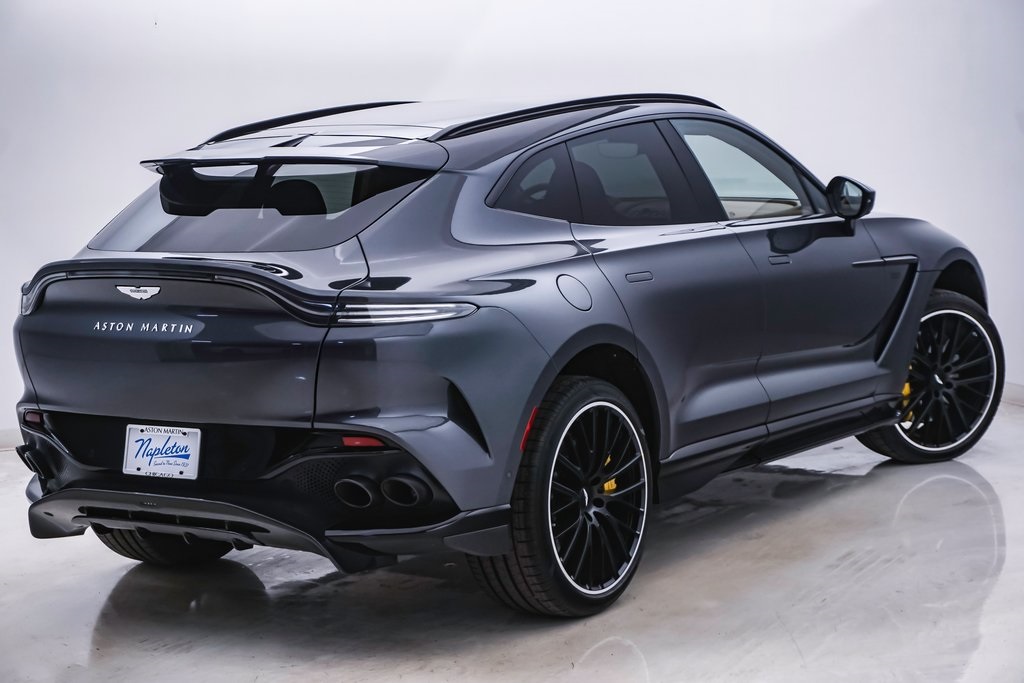 2023 Aston Martin DBX 707 11