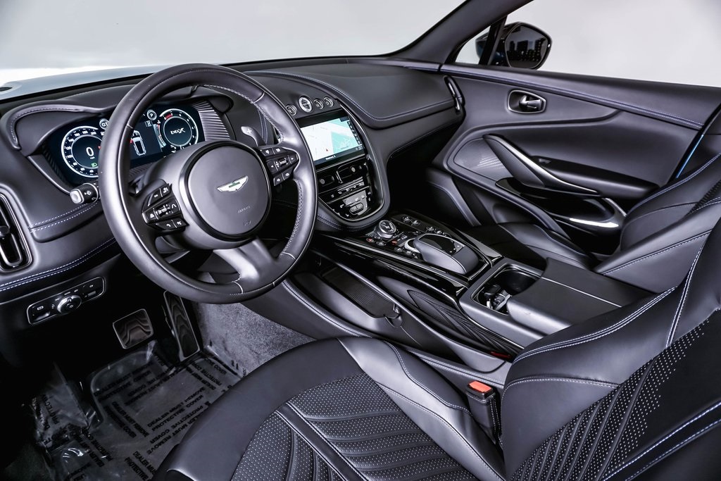 2024 Aston Martin DBX 707 22