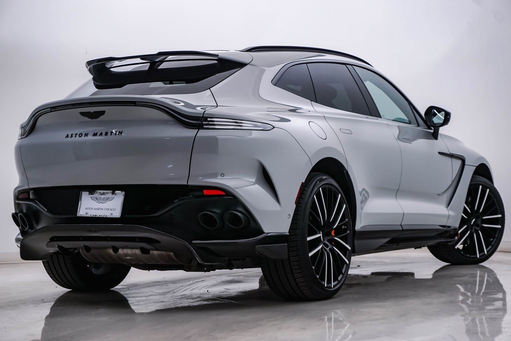 2024 Aston Martin DBX 707 10