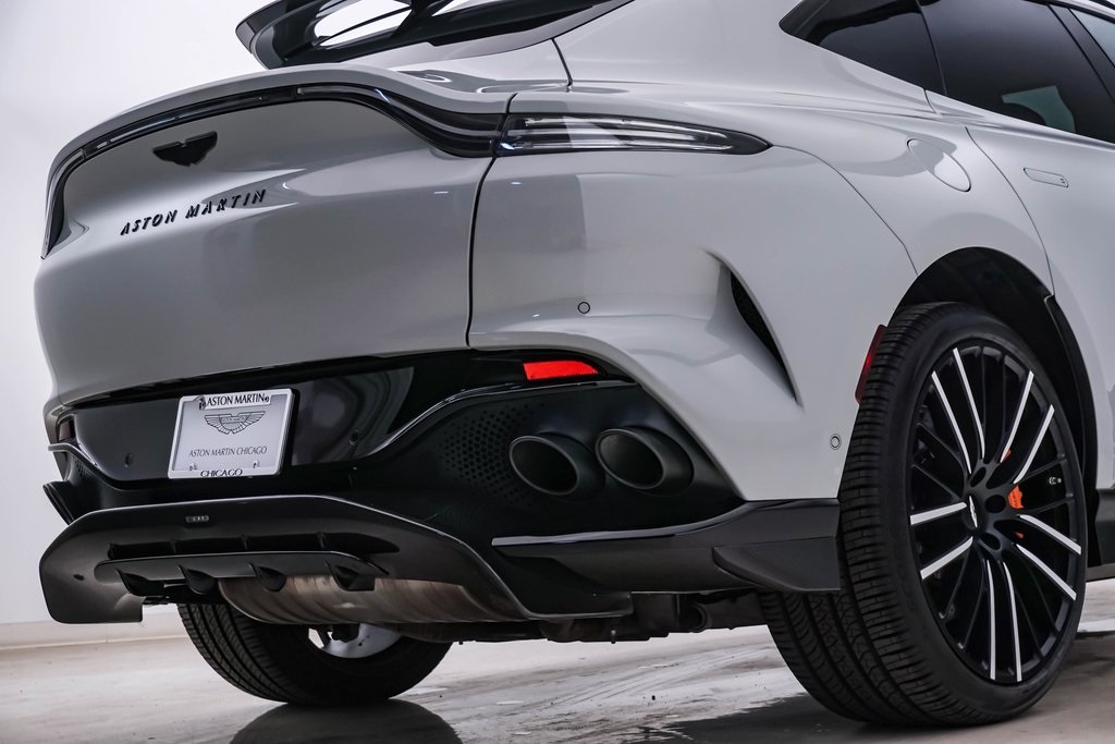 2024 Aston Martin DBX 707 13