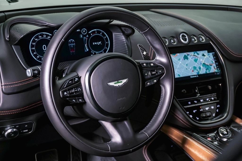 2024 Aston Martin DBX 707 27