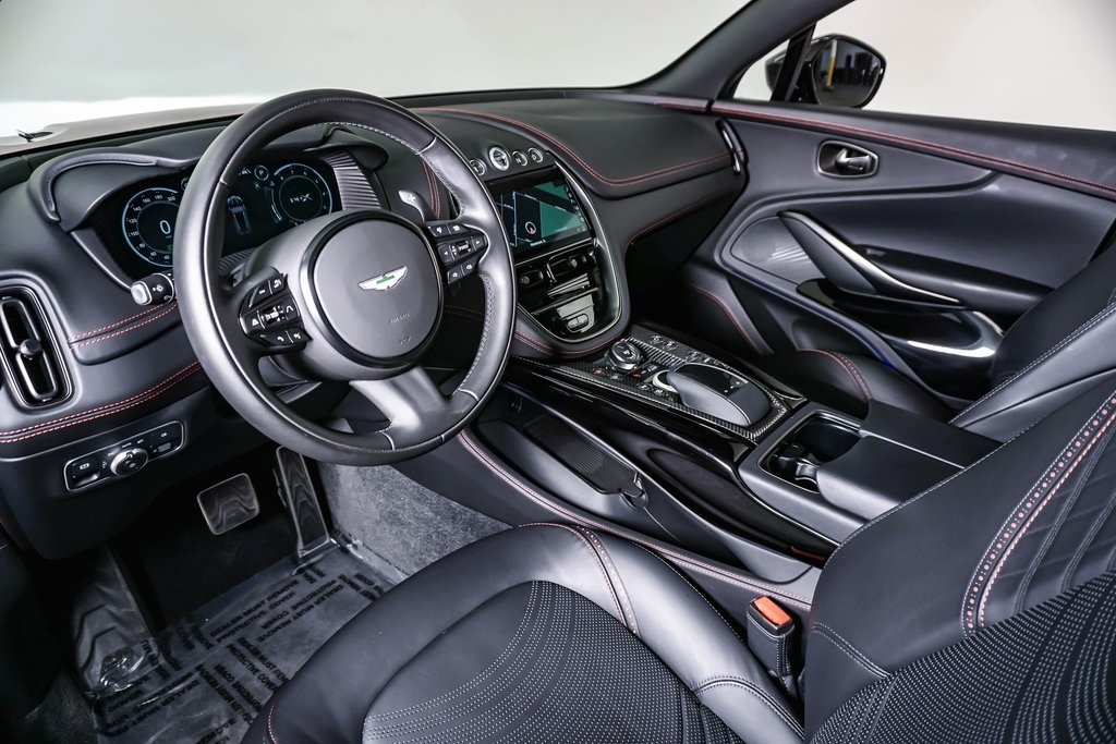 2024 Aston Martin DBX 707 21