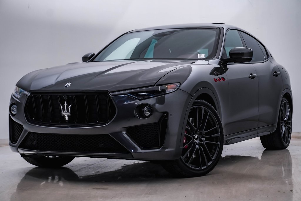 2022 Maserati Levante Trofeo 1