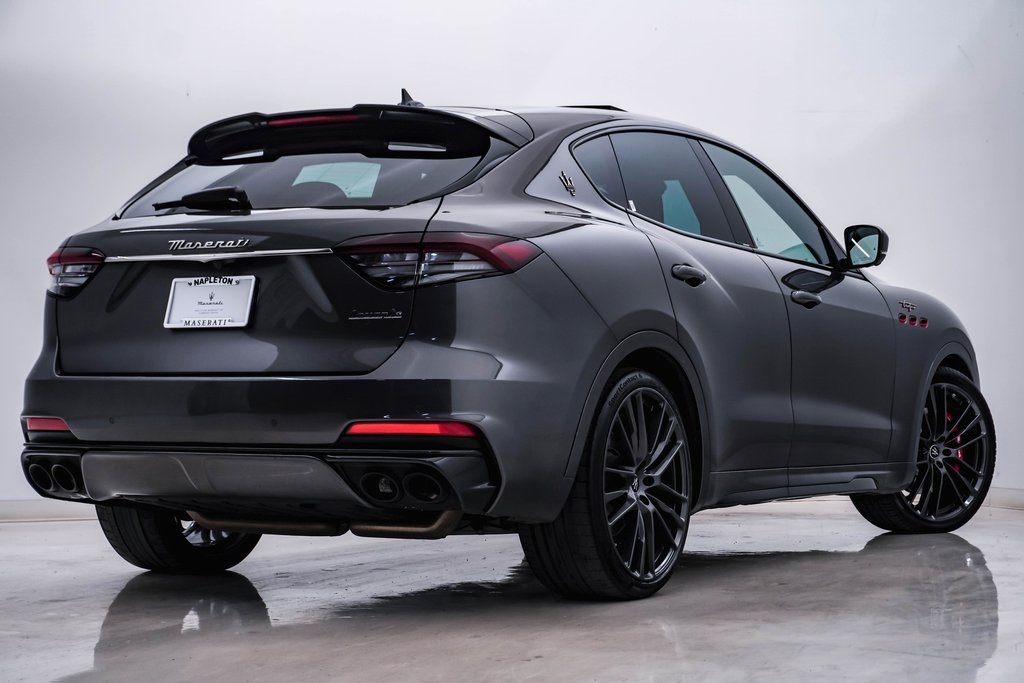 2022 Maserati Levante Trofeo 9