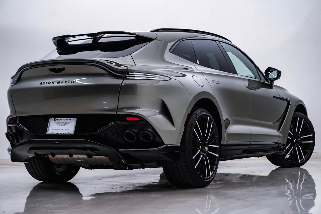 2024 Aston Martin DBX 707 10