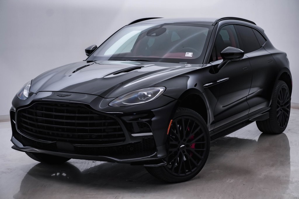 2024 Aston Martin DBX 707 3