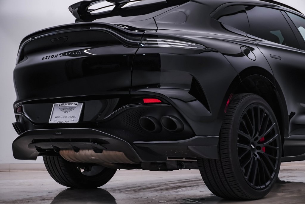 2024 Aston Martin DBX 707 13