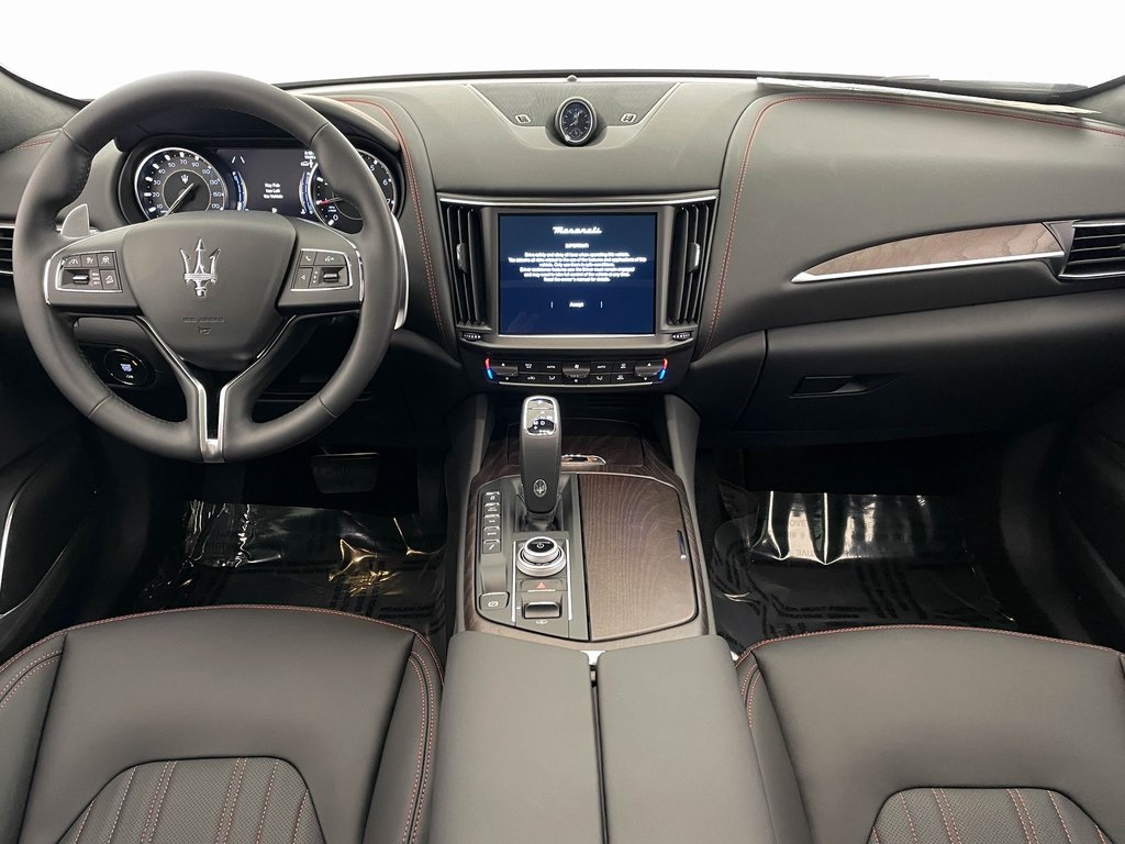 2023 Maserati Levante GT 9