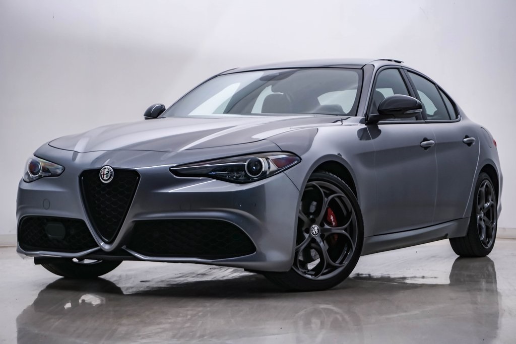 2020 Alfa Romeo Giulia Ti Sport 1