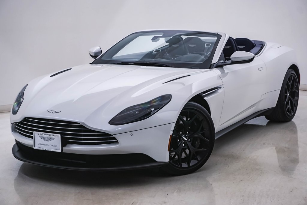 2019 Aston Martin DB11 Volante 3