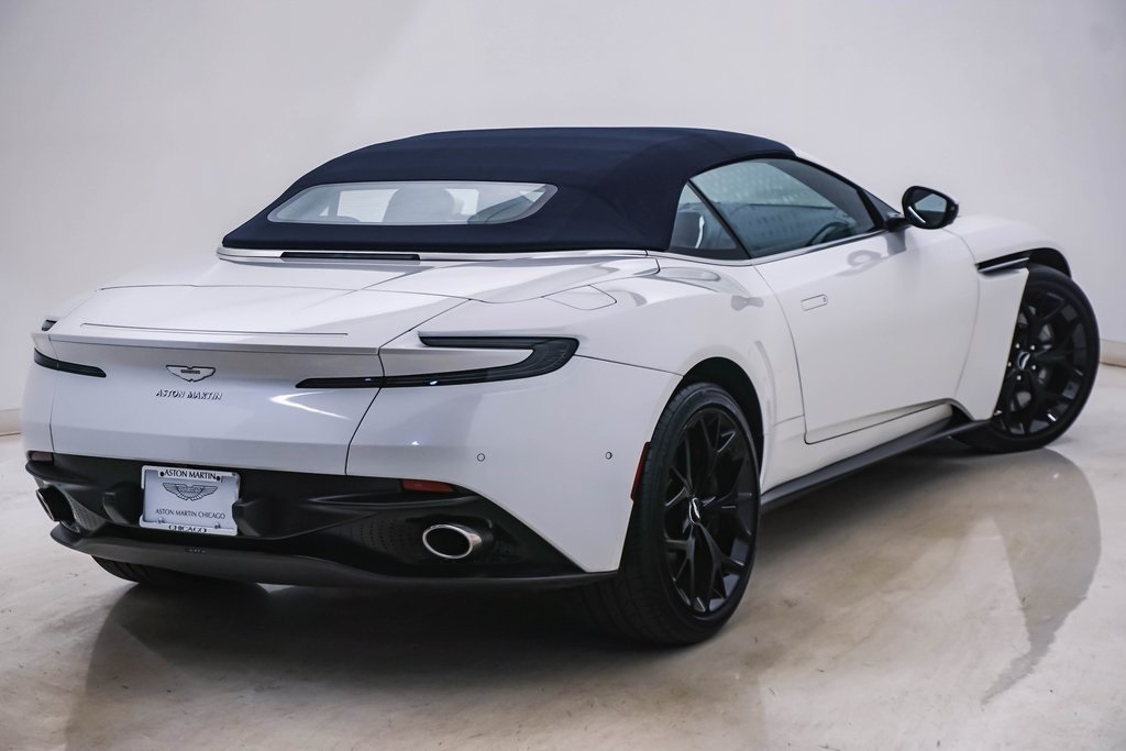 2019 Aston Martin DB11 Volante 9