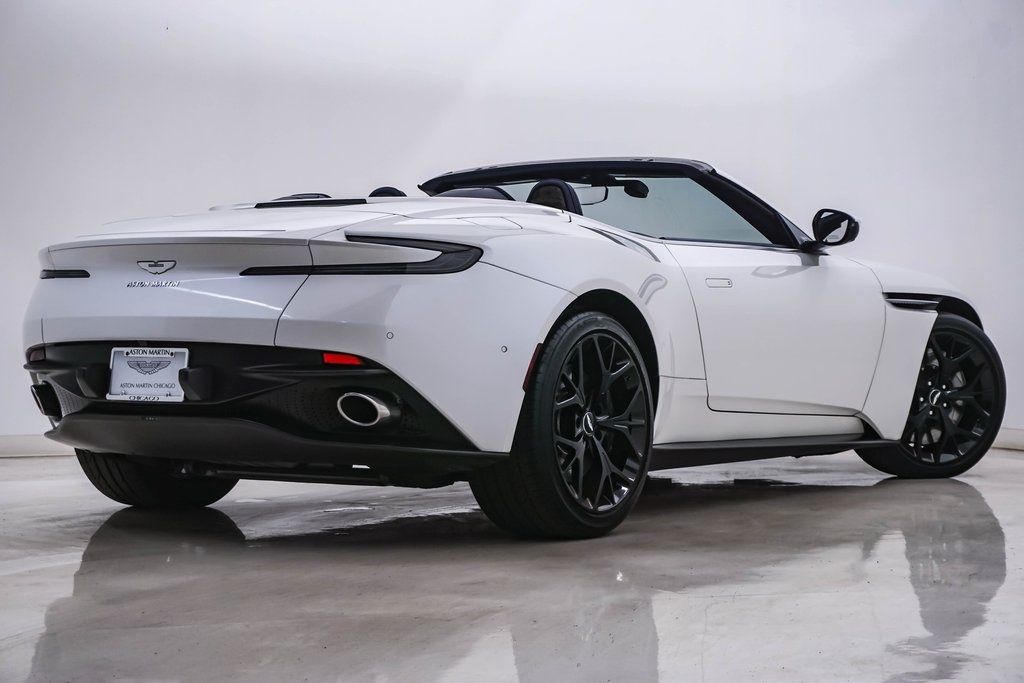 2019 Aston Martin DB11 Volante 11