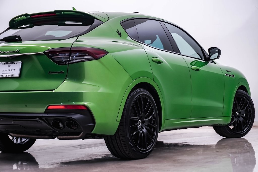 2023 Maserati Levante Modena 9