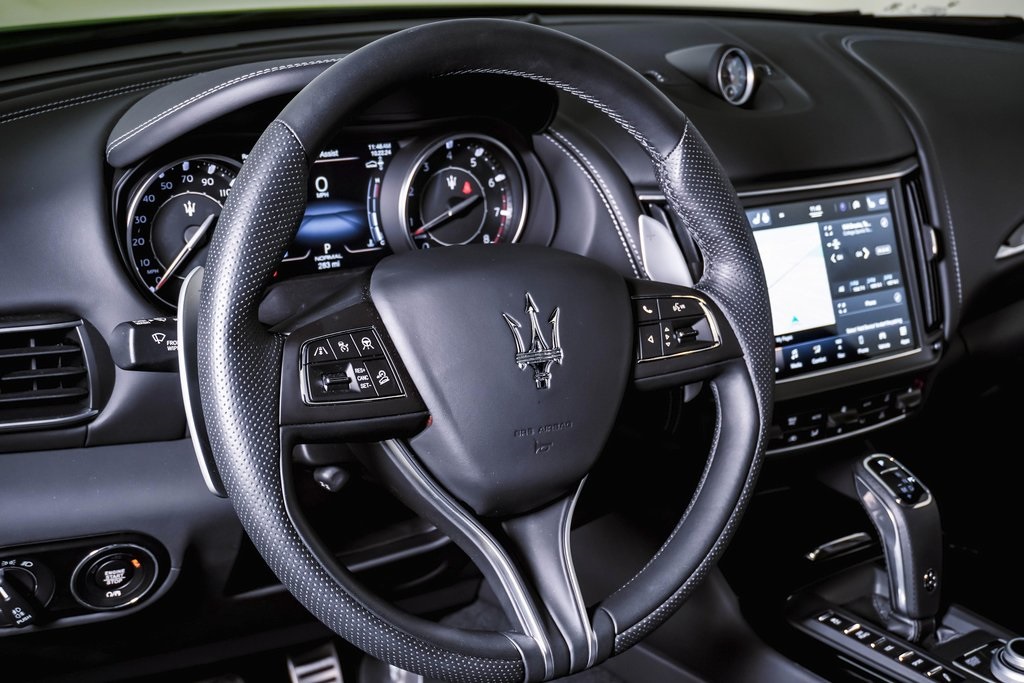 2023 Maserati Levante Modena 20