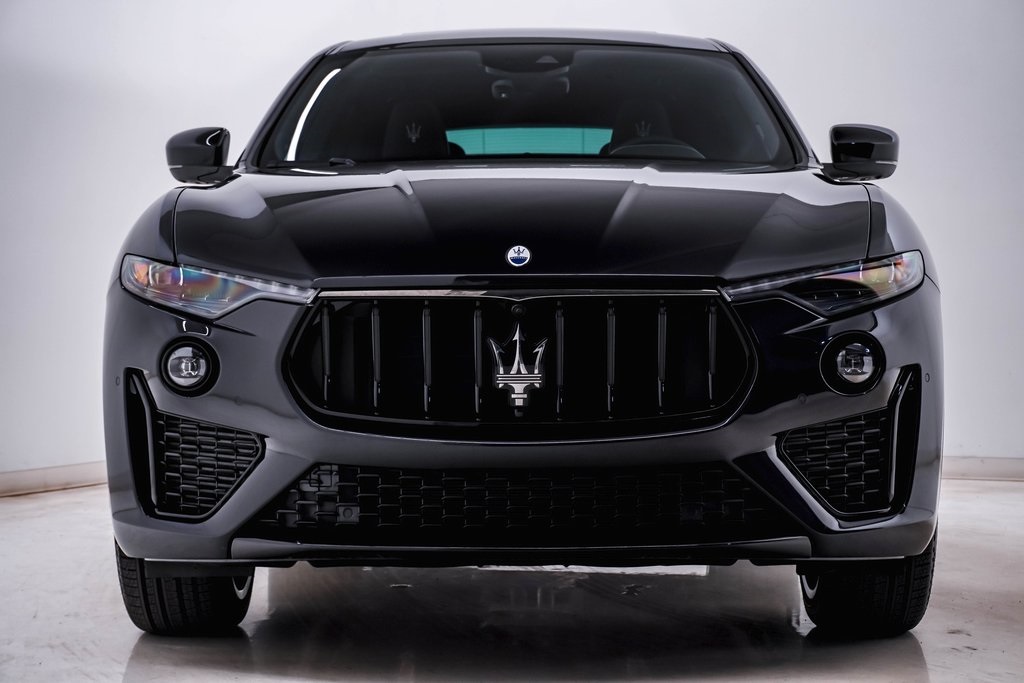 2023 Maserati Levante Modena 6