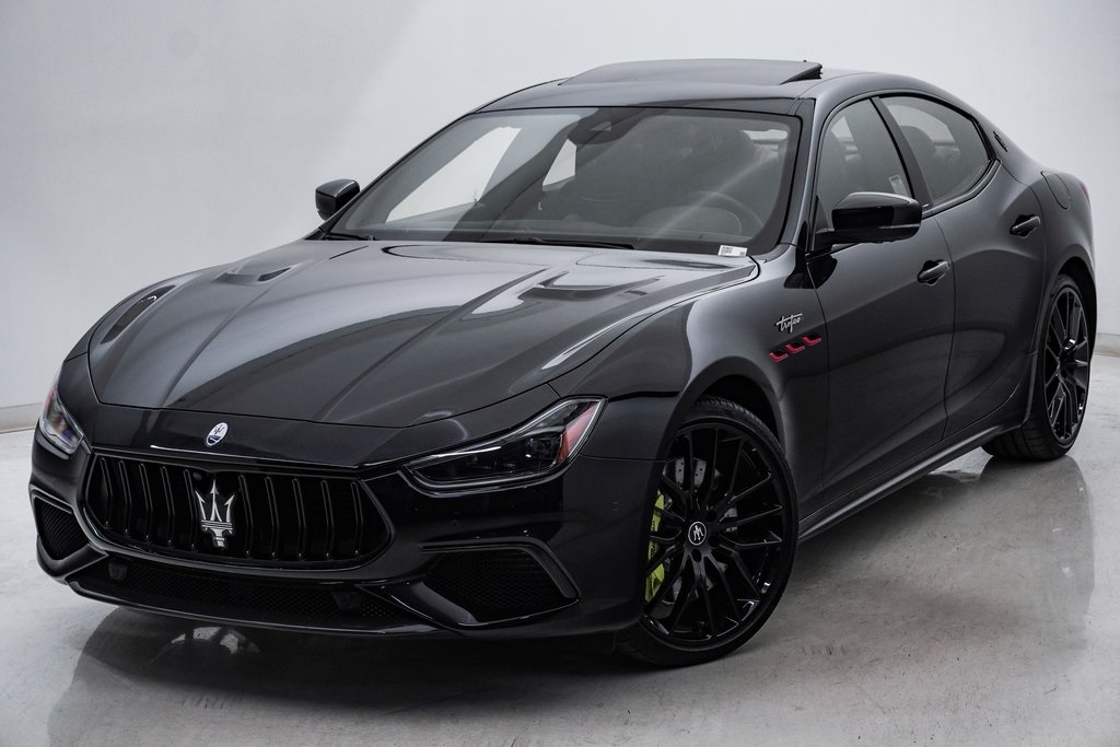 2023 Maserati Ghibli Trofeo 3