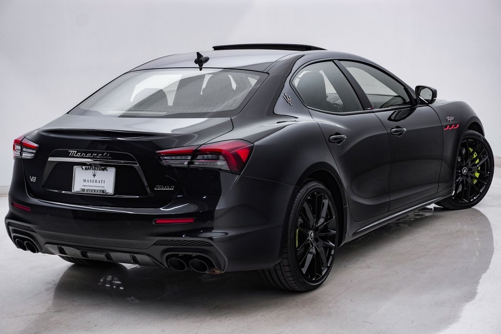 2023 Maserati Ghibli Trofeo 11