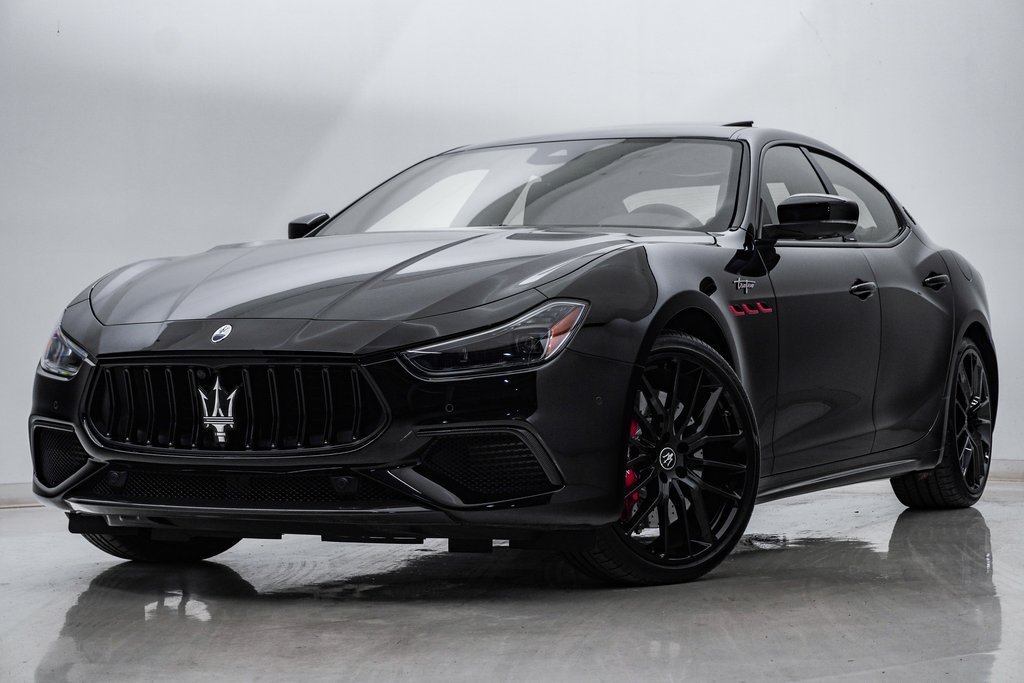 2023 Maserati Ghibli Trofeo 1