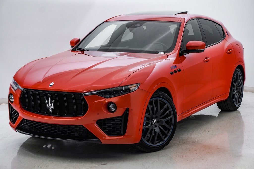 2023 Maserati Levante F TRIBUTO 3