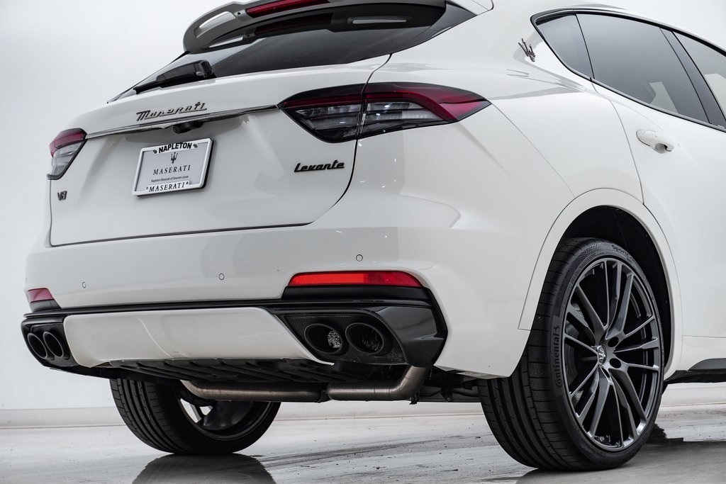 2023 Maserati Levante Trofeo 12