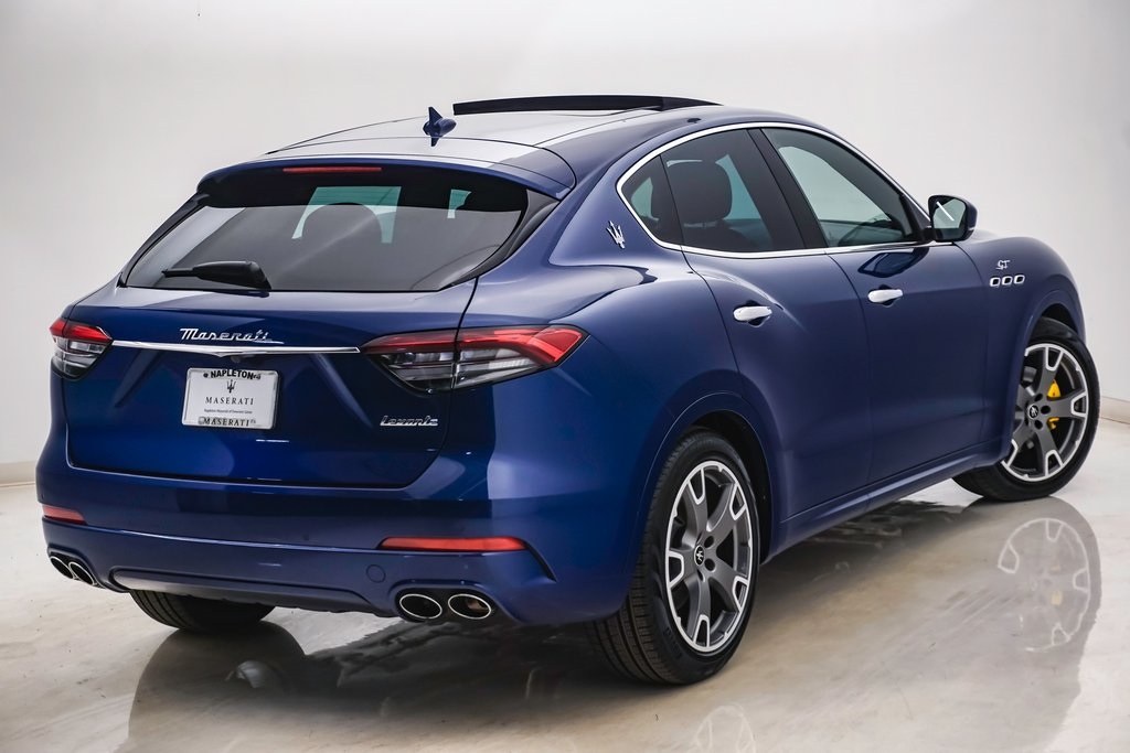 2023 Maserati Levante GT 11