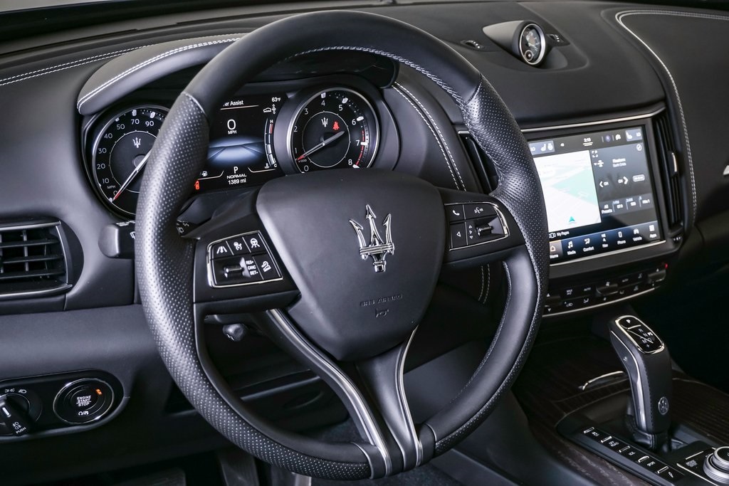 2023 Maserati Levante GT 23