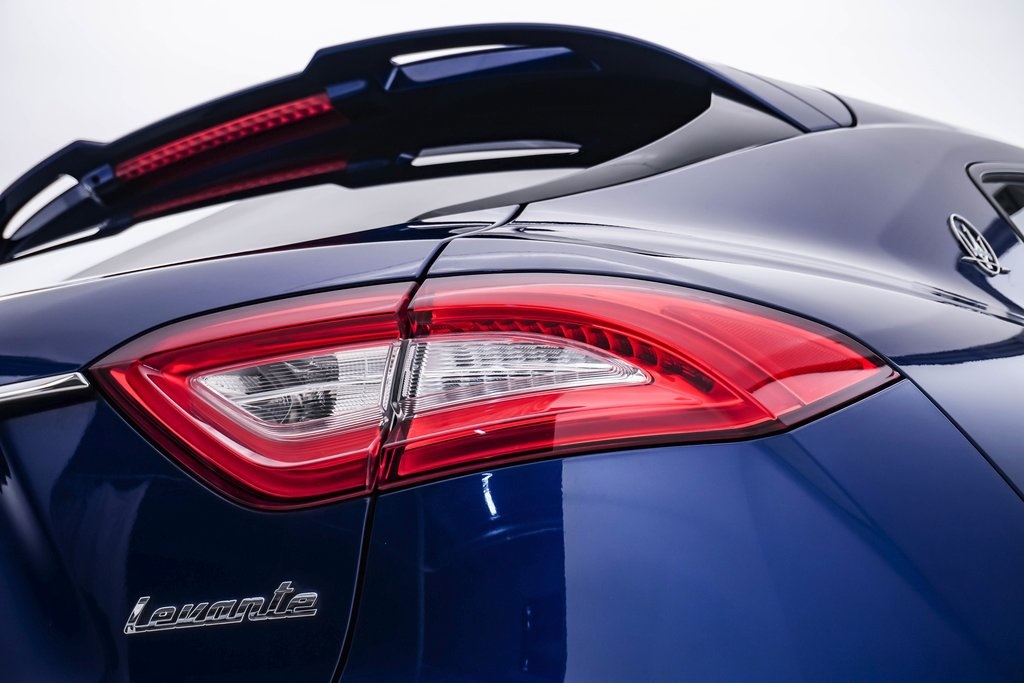 2019 Maserati Levante GTS 13